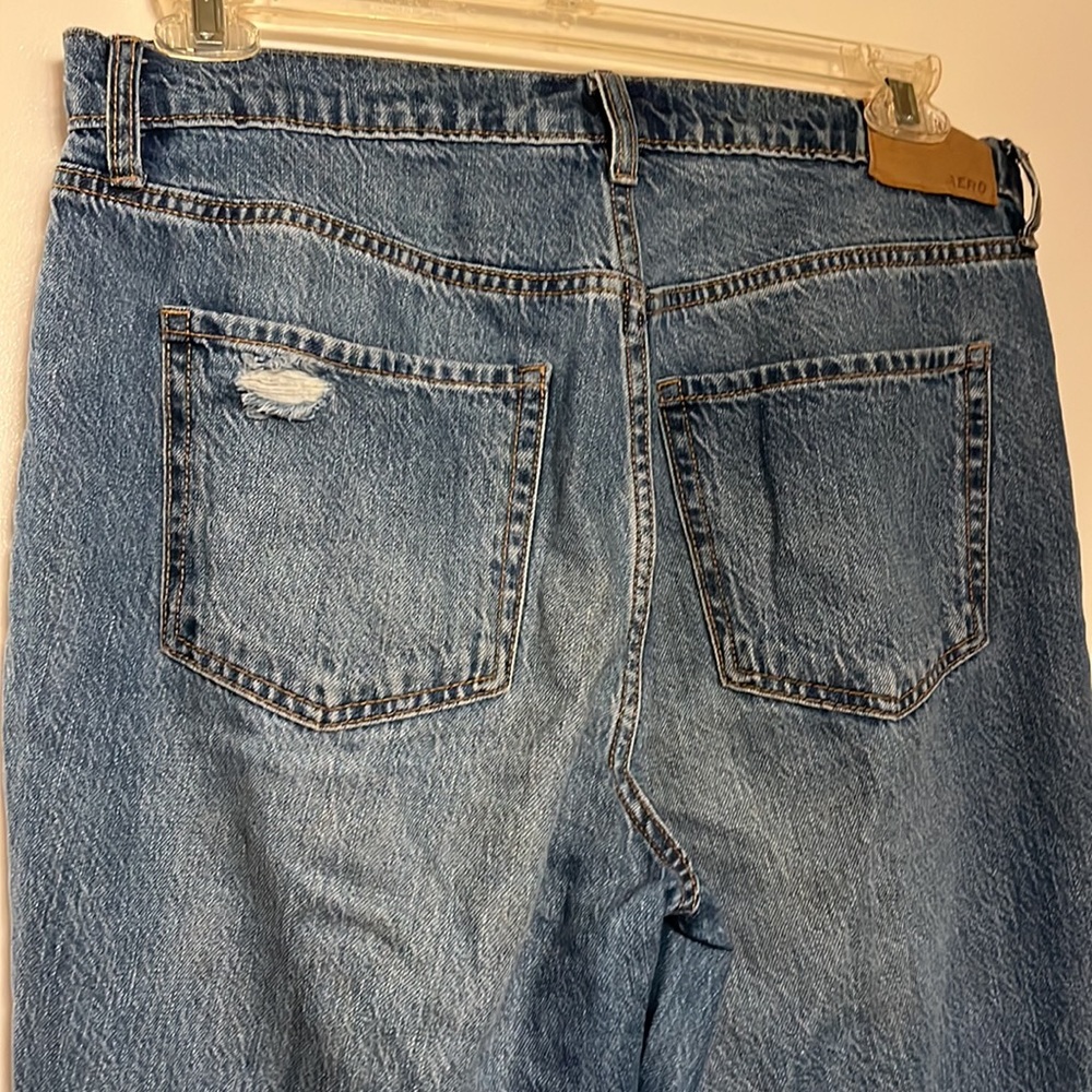 Aeropostale ripped Mom Jeans - Picture 4 of 5